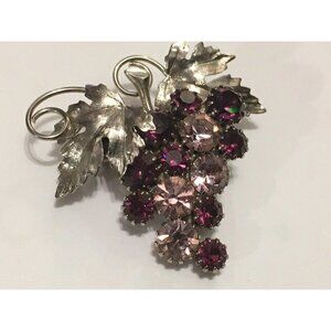 Grapes Brooch Pin Purple Amethyst Crystal Rhinestones Silver Two Tone Vintage